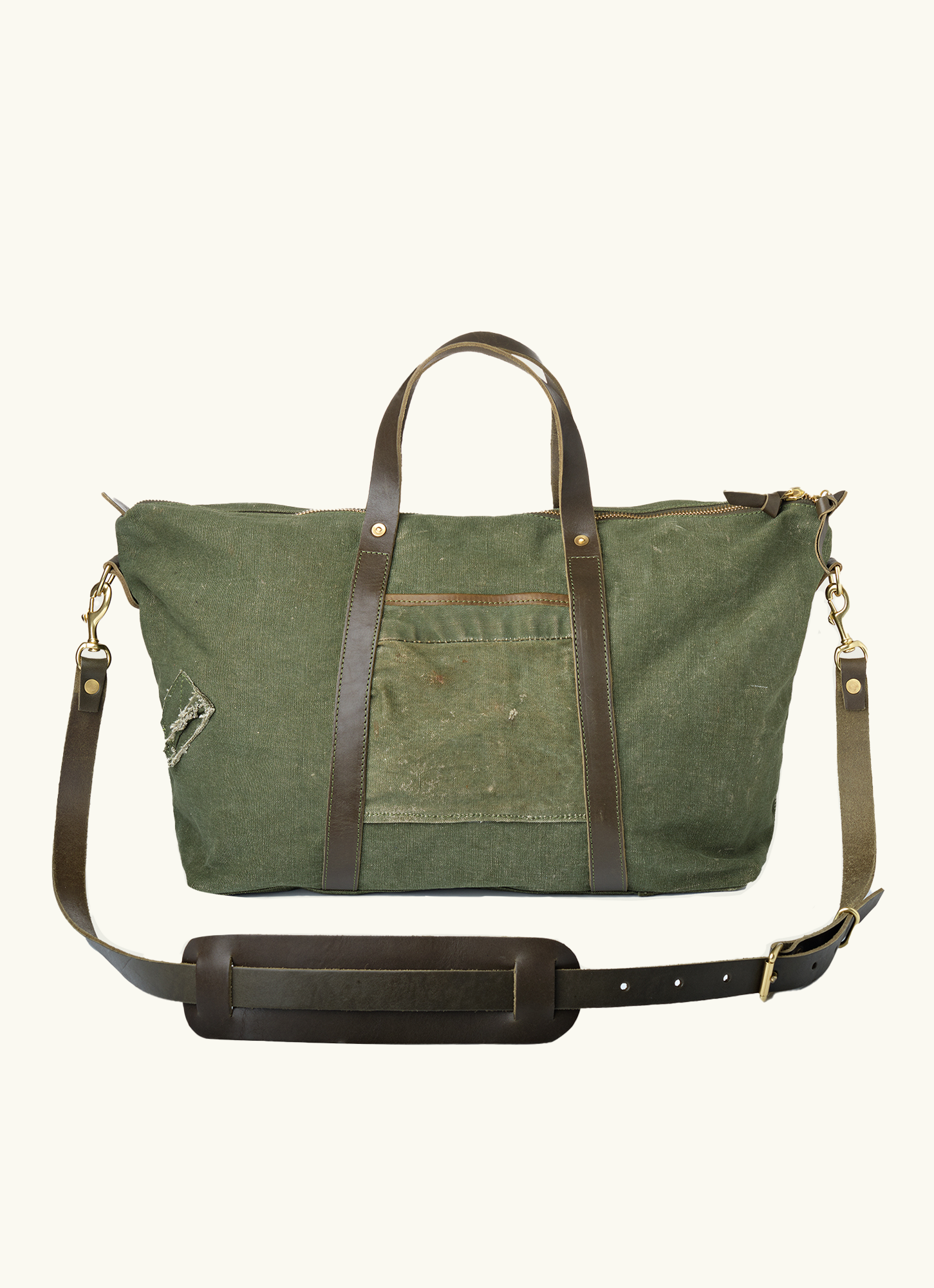 Repurposed Military Reisetasche